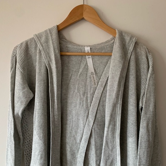 lululemon Still Movement Wrap - Picture 6 of 8